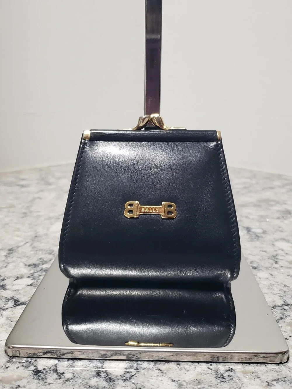 Bally Vintage Kisslock Coin Purse Black Leather Mini Wallet Clasp Pouch